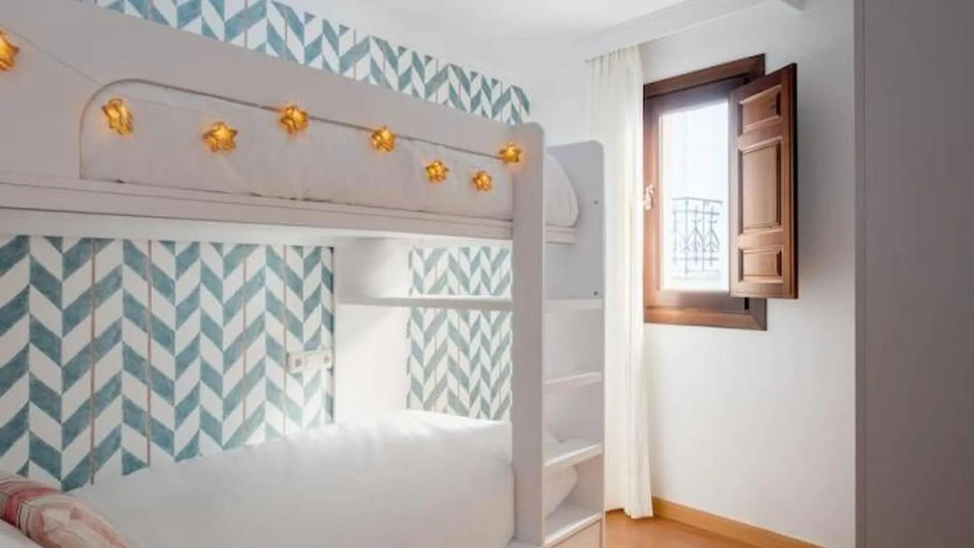 فيلا Cozy House With Parking Included غرناطة 0*,